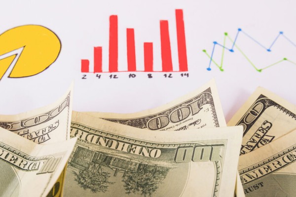 Người chơi phân tích dữ liệu cá cược bóng rổ trên 68win1, 68win